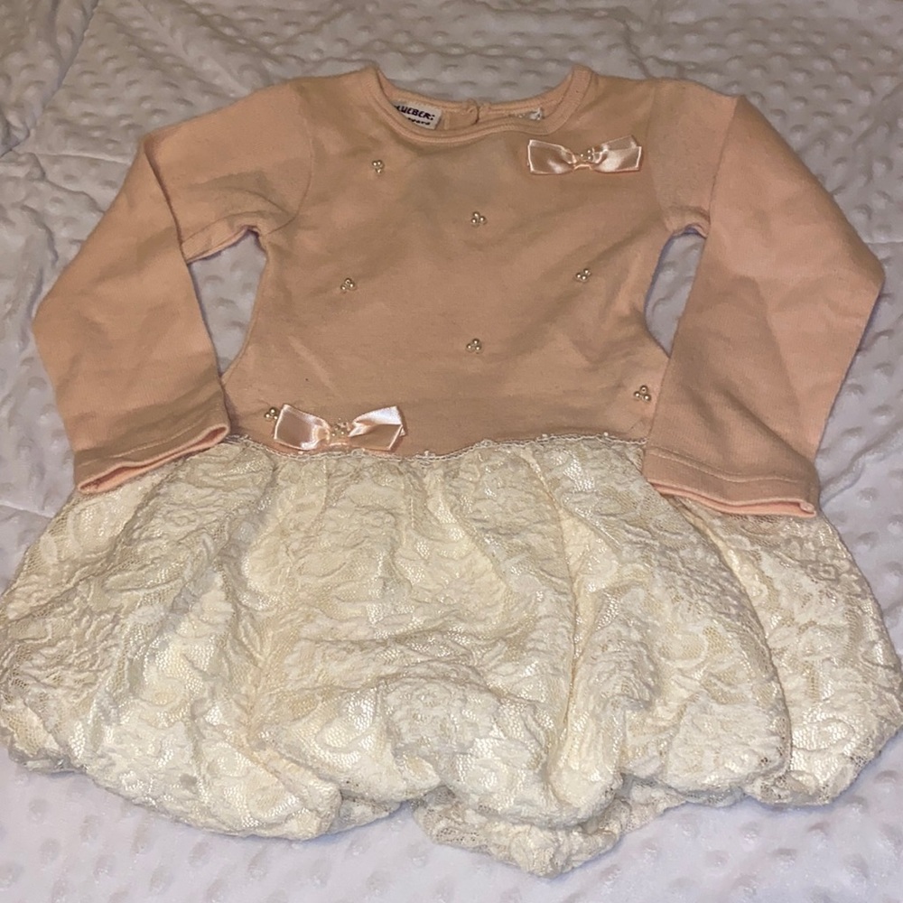 Girls NWT dress Sz 5. Light pink and ivory lace bottom.